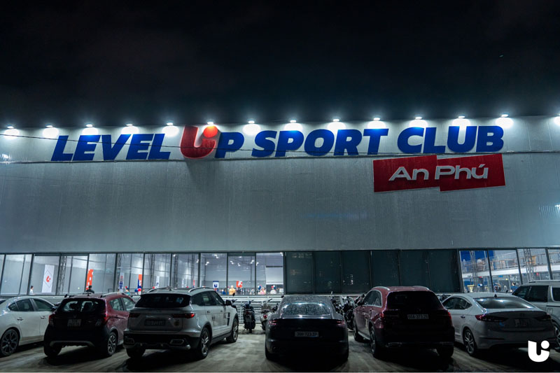 Khu vực gửi xe siêu rộng của Level Up Pickleball