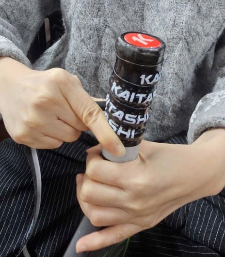 Cách cuốn cán vợt