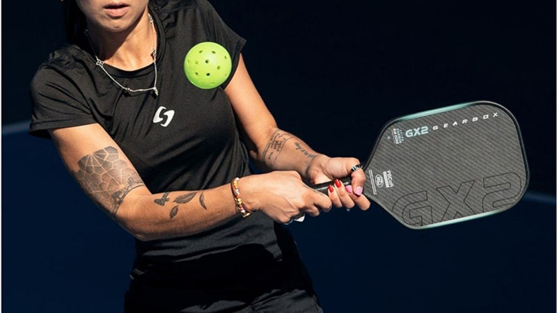 Vợt pickleball Gearbox sở hữu thiết kế cân bằng thông minh