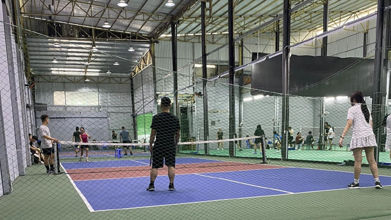 Sân Pickleball 130 Chế Lan Viên luôn đông khách giờ cao điểm