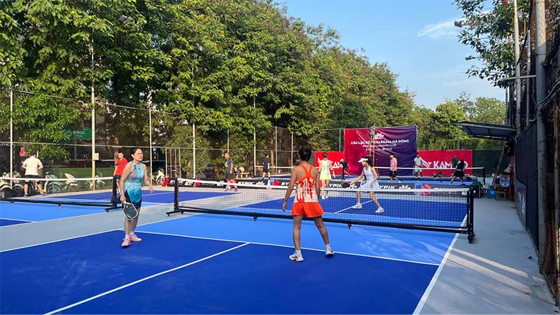 CLB Pickleball Văn Phú - Sân pickleball Hà Đông chuẩn quốc tế