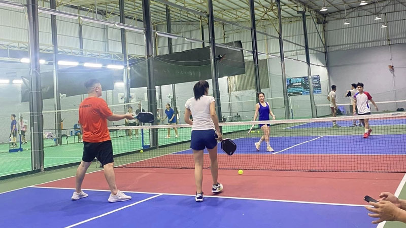 Sân pickleball Tân Phú 130 Chế Lan Viên