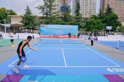 Thảm pickleball ngoài trời là gì? Đặc điểm, cách chọn chuẩn